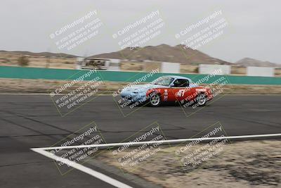 media/Jun-01-2025-CalClub SCCA (Sun) [[eae223c5dd]]/Group 5/Race (Front Straight)/